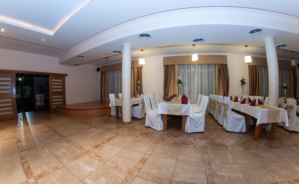 Marand Hotel
